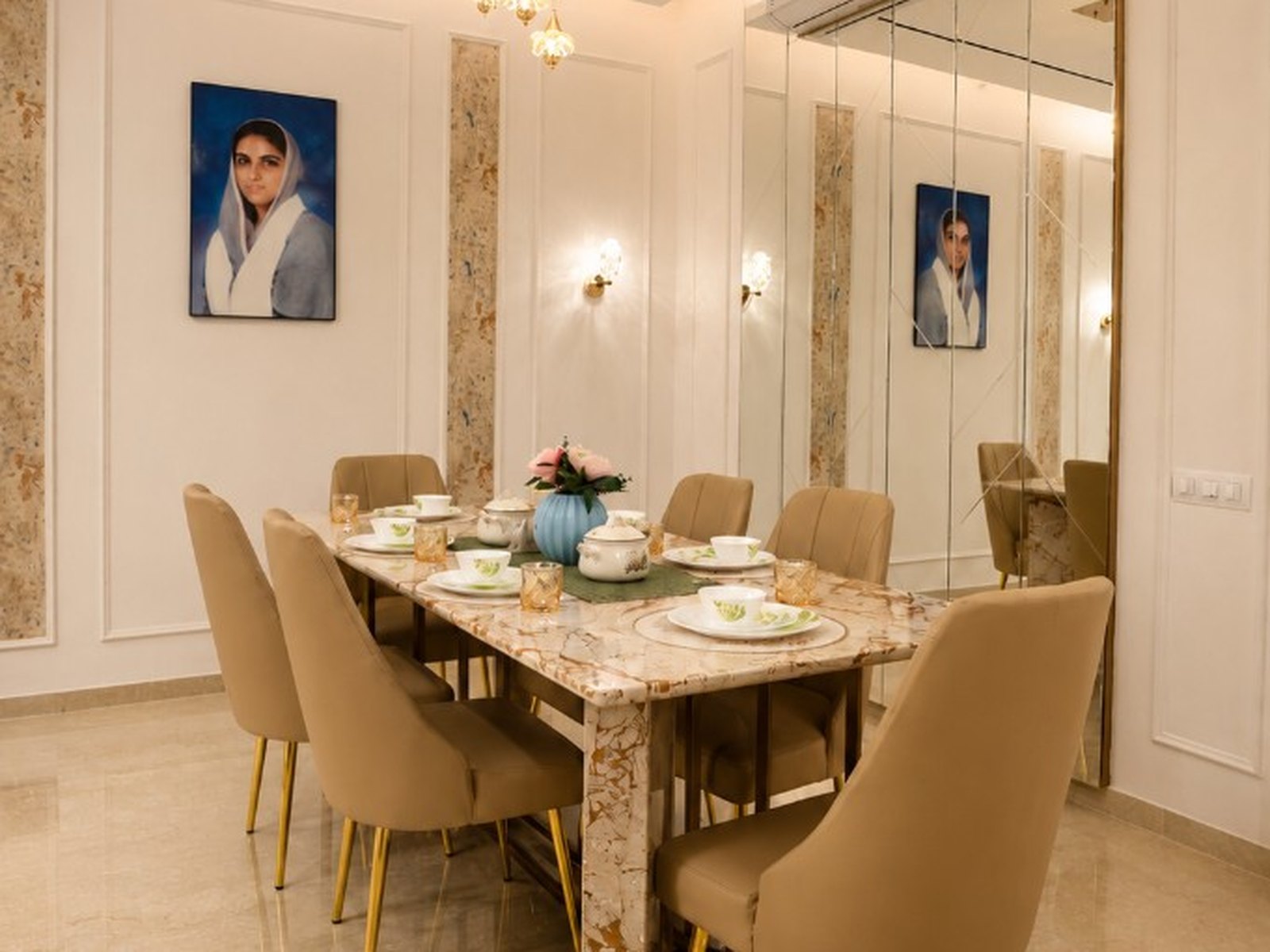 Aurum Abode Dining Suite